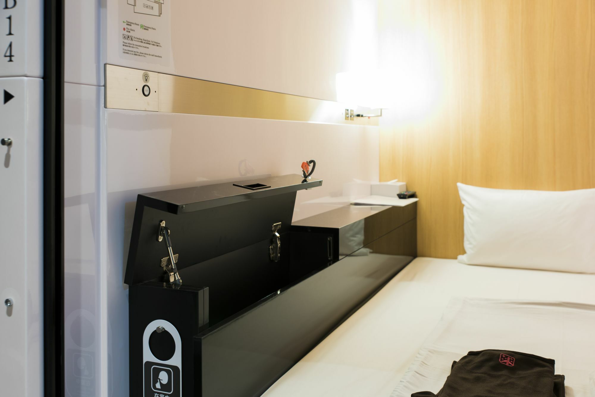 First Cabin Kyoto Kawaramachi Sanjo Zewnętrze zdjęcie